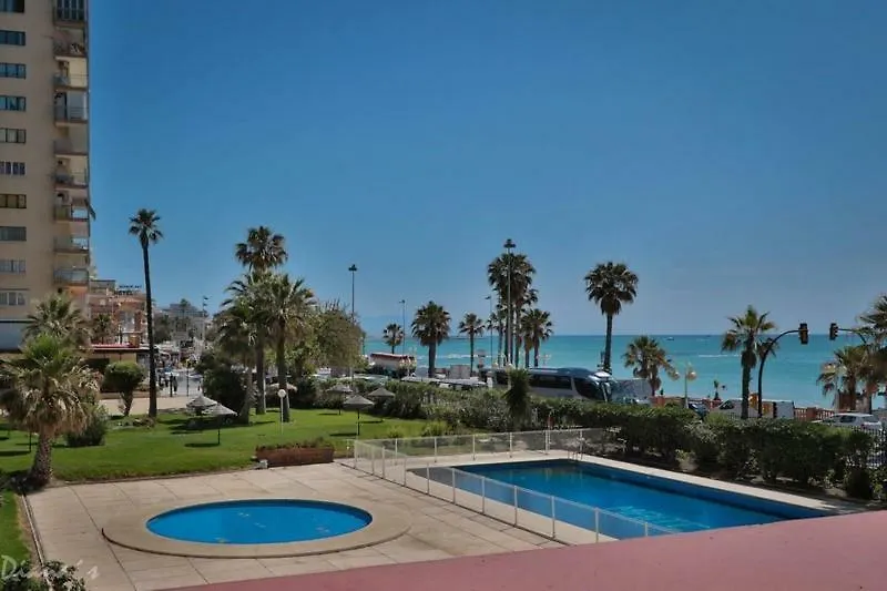 Estudio Frente Al Mar Benalmadena Apartment